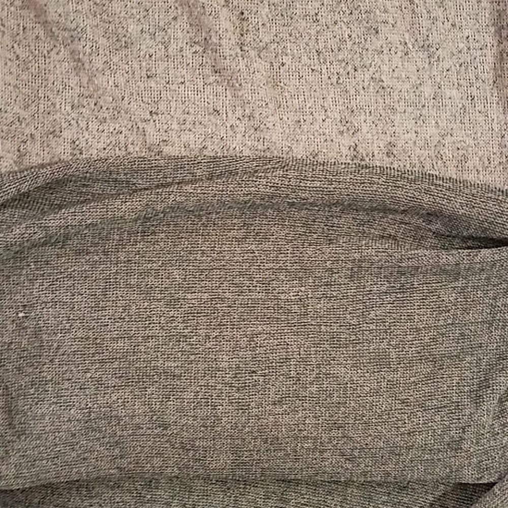 Zara Sweater - Picture 6 of 7